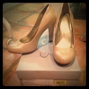 Jessica Simpson Pumps
