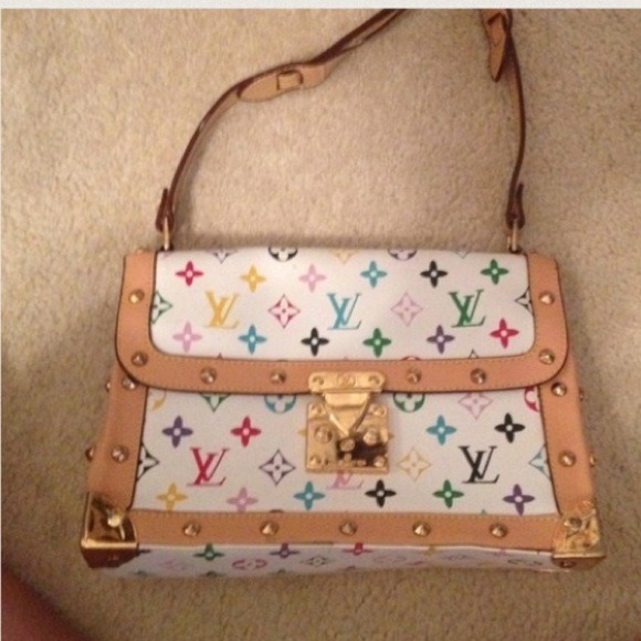 Multicolored studded purse👜