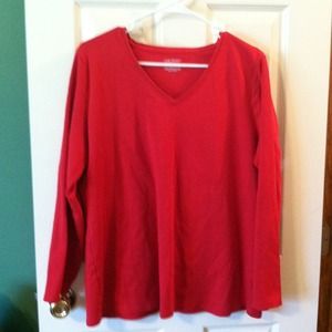 Long sleeve red t shirt