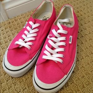 Brand new!! Vans size 8