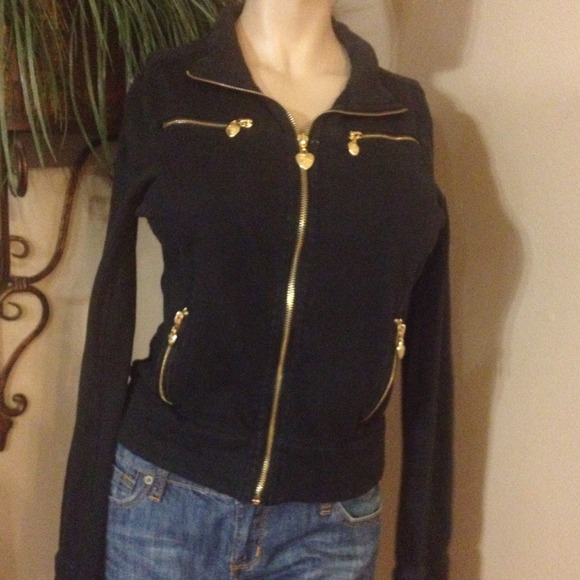 Large twisted heart hoodie black gold detailing