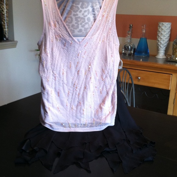 Set - Picture 2 of 2