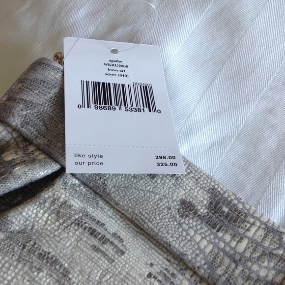 New with tags - Picture 2 of 2