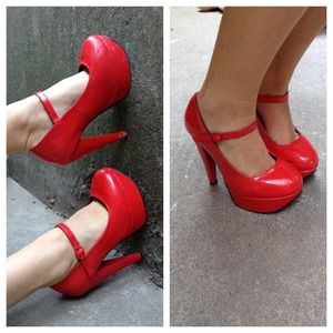 Hot Red Heels