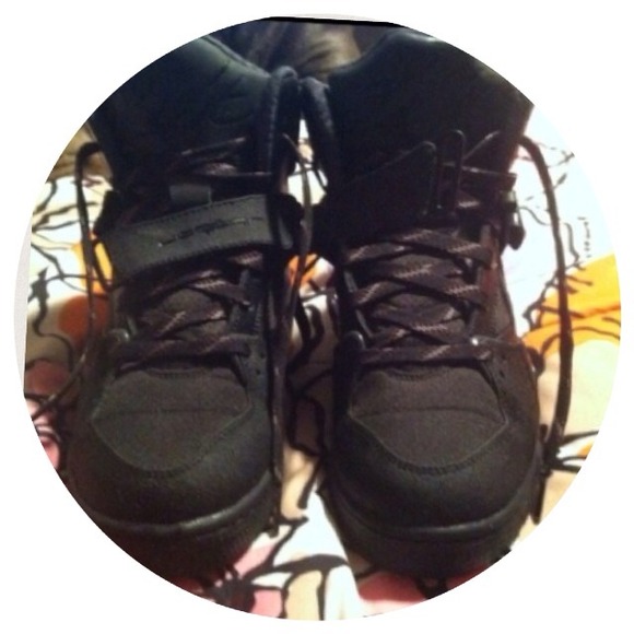 BRAND NEW NEVER BEEN WORN Jordan Flights