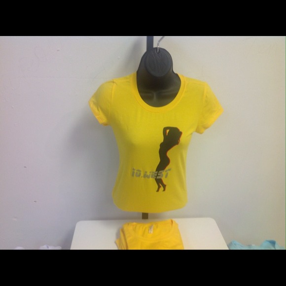 T-SHIRT COMES IN RED,YELLOW,LIGHT BLUE,WHITE