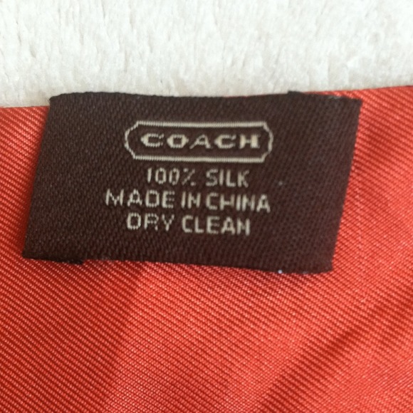 ❌Traded❌🌼Coach Scarf🌼 - Picture 2 of 2