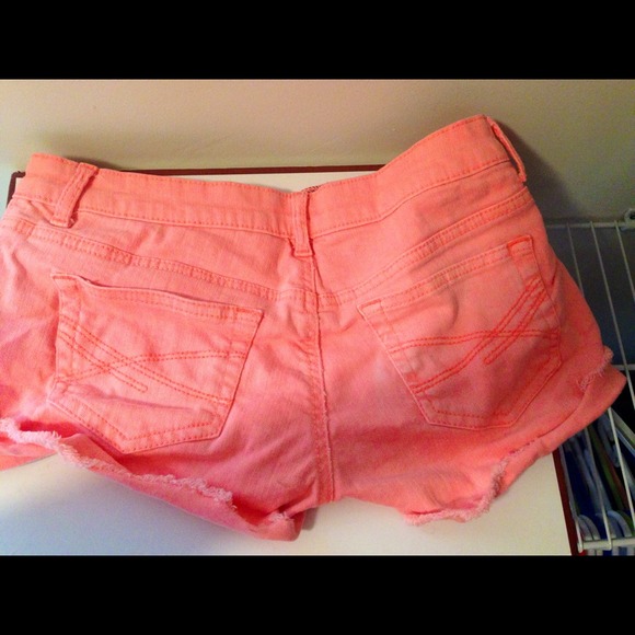 Aeropostale Shorts size 5/6 - Picture 2 of 4