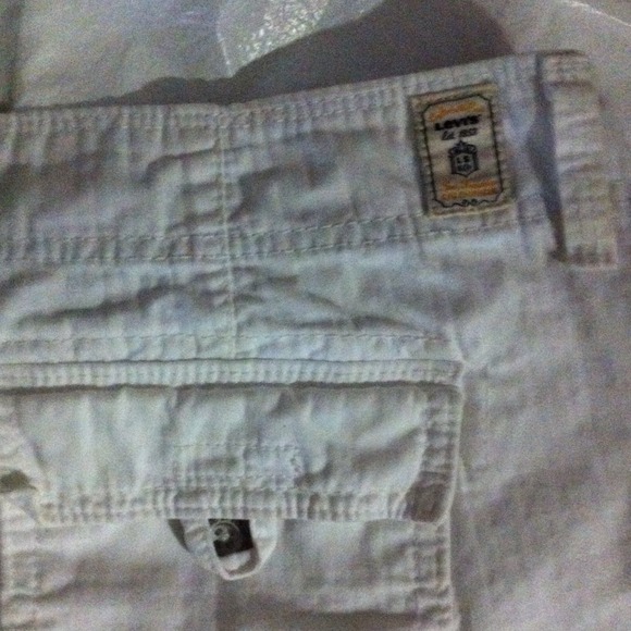 Shorts - Picture 2 of 4