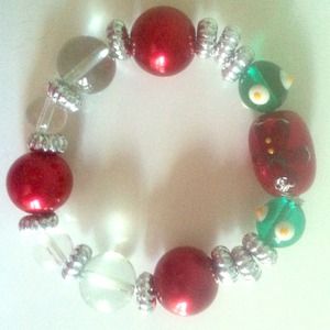 🎁🎄HOLIDAY BRACELET🎄🎁