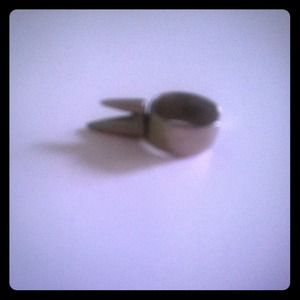 ⚡SPIKED EAR CUFF⚡