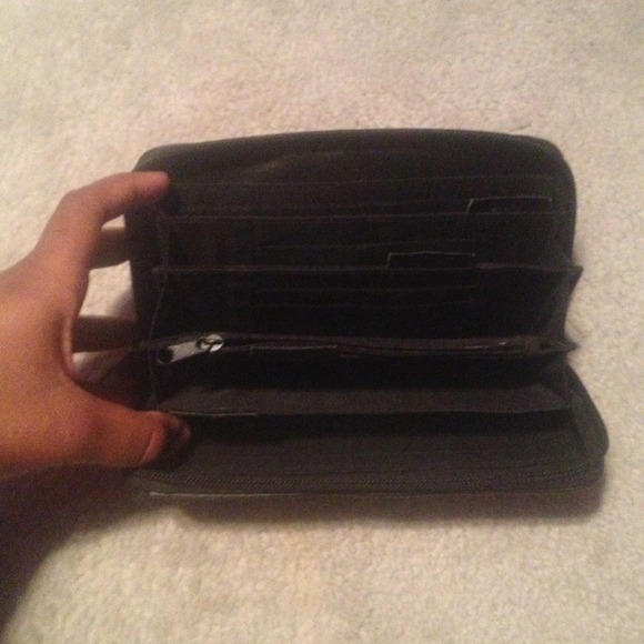 Wallet - Picture 2 of 2