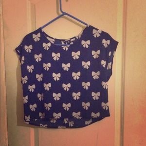 ❌Traded❌ Bow Print Top