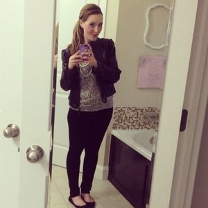 {Vintage} Robert Stock 100% Silk Cheetah blouse!