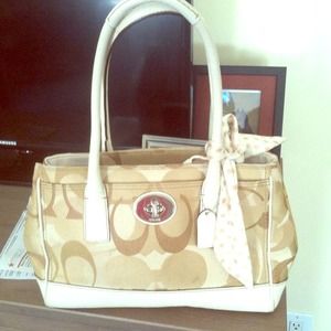 Coach handbag