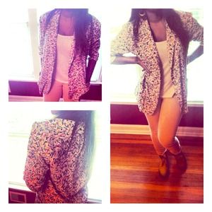 ⬇MULTI COLORED BLAZER⬇⬇ REDUCED PRICE 🚨