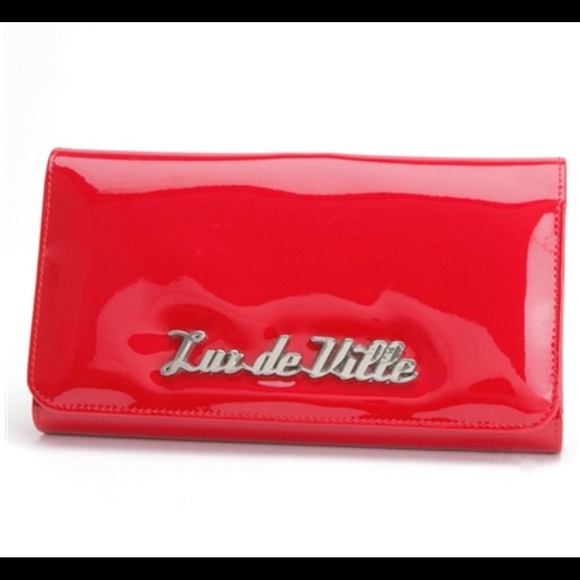 Looking for a Lux De Ville Atomic Tote and wallet! - Picture 2 of 2