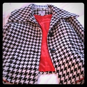 Houndstooth cape style peacoat jacket red lining