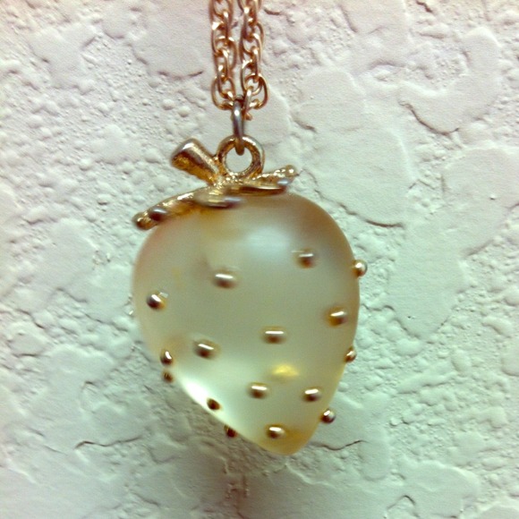 ❌❌TRADED❌❌Gold chain necklace with clear