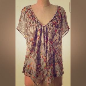 ✨ Reduced - Anthropology Postella Blouse