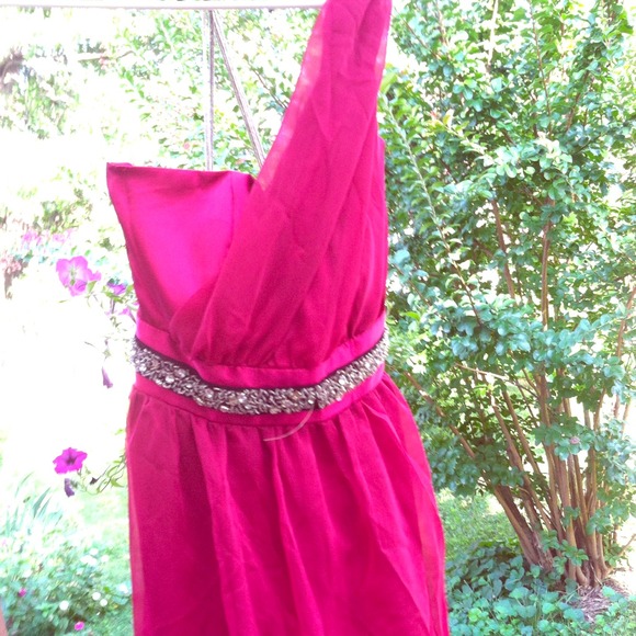 Dresses & Skirts - Dress