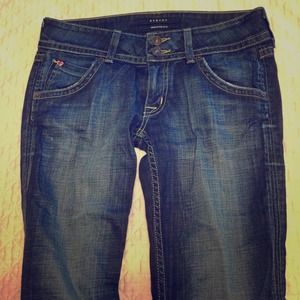 Women's jeans