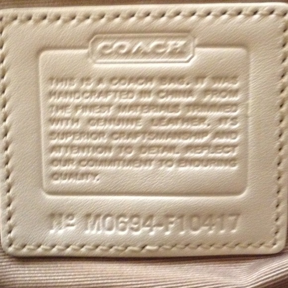 **Price drop**AUTHENTIC Coach used on one vacation - Picture 2 of 2