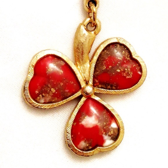 💐 Clover Keychain - Picture 4 of 4