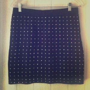 SOLD!! 💙 H&M Studded Mini Skirt 💙