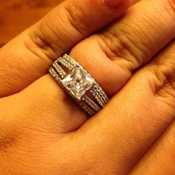 3-Piece Wedding Set