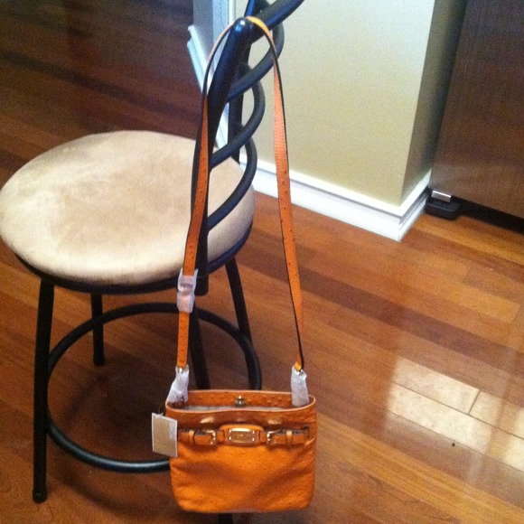 **SOLD** Michael Kors Authentic Crossbody - Picture 4 of 4
