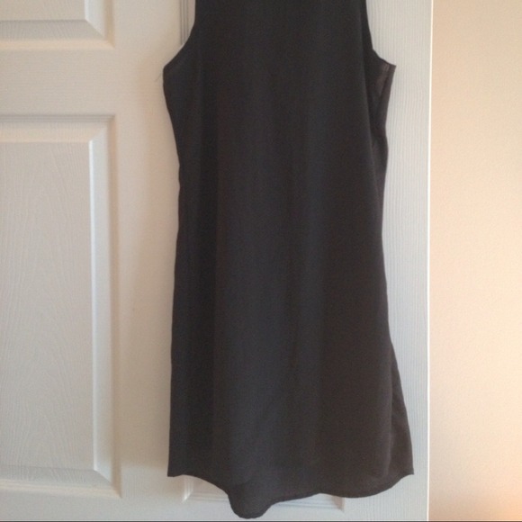Urban outfitter LBD .. - Picture 2 of 2