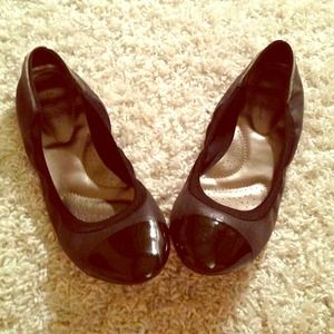 women's claire scrunch flat