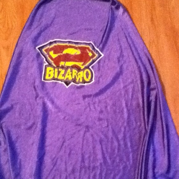 Six Flags bizzaro cape!!!