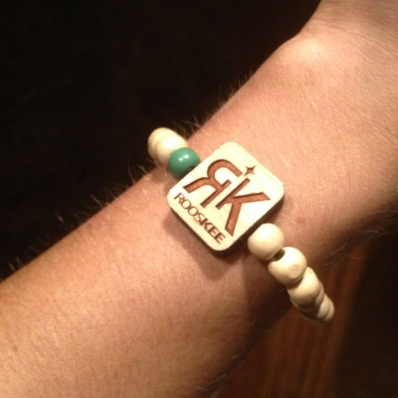 Rooskee bracelet