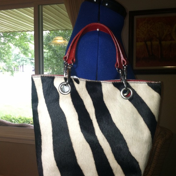 SOLD!Maurizio Taiuti zebra hair poni handbag Italy
