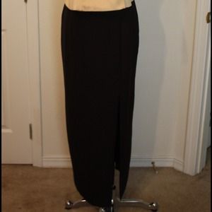 Black crepe skirt