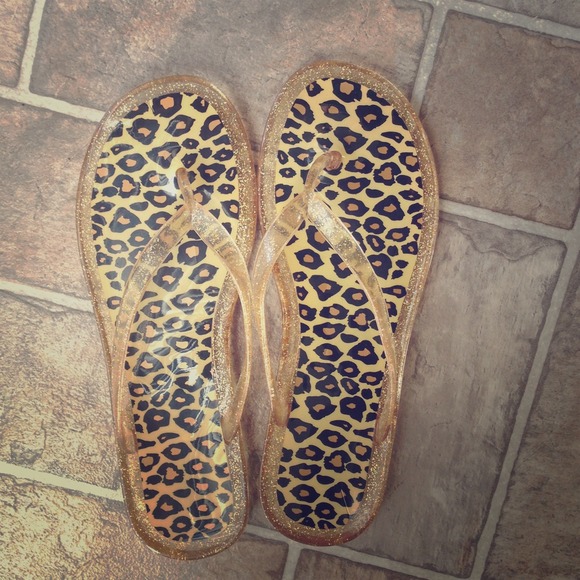 Gold Leopard Print sandal