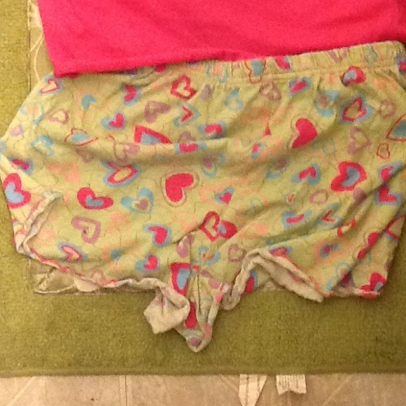 Pjs - Picture 3 of 4