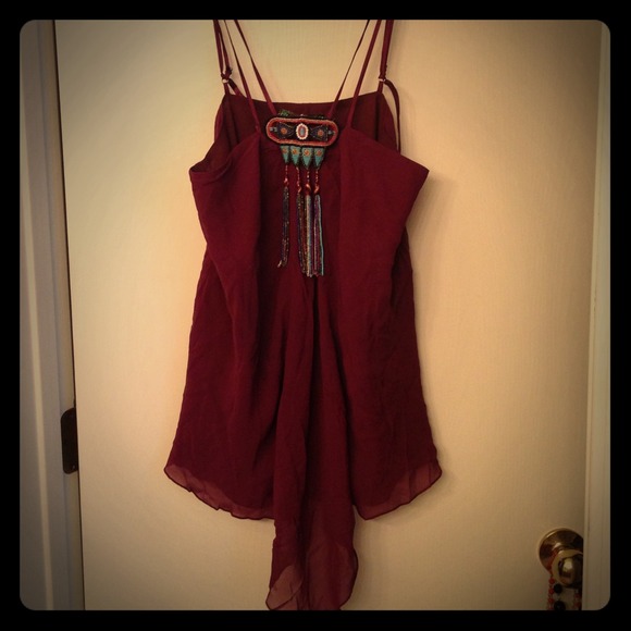 Ideology tribal burgundy tank