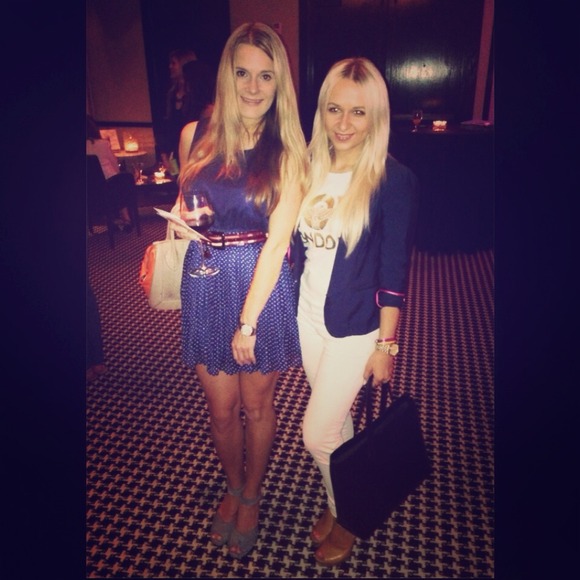 Poshmark Dallas Party 💛 - Meet your seller ✌