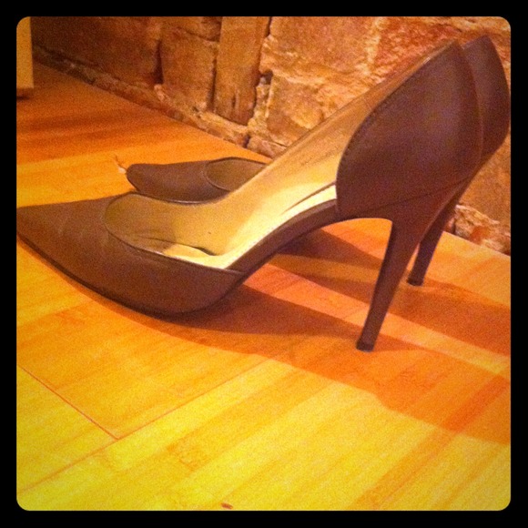 Colin Stuart pump sz10