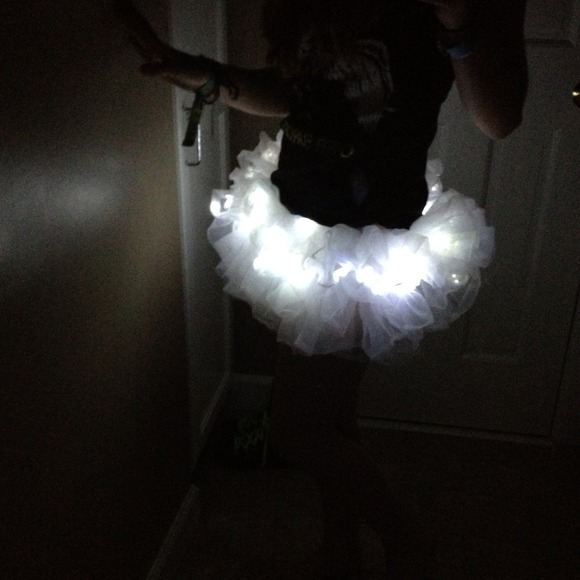 ❌SOLD❌ LED Light Up Rave Tutu - Picture 2 of 4