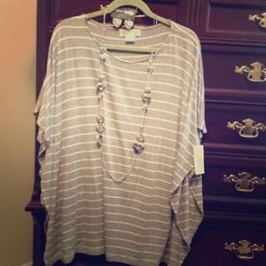 🎀TRADE! Cute Michael Kors top!🎀
