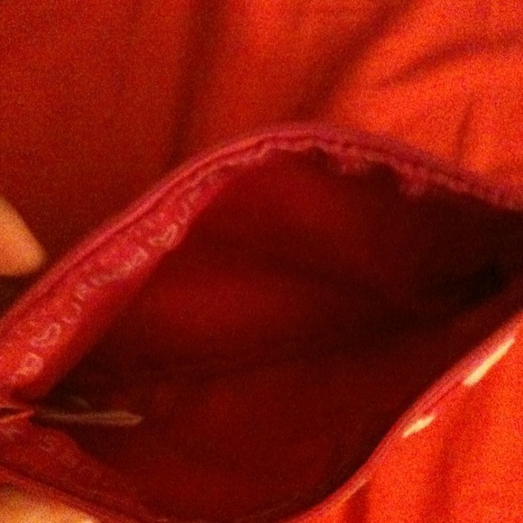 Handbag - Picture 2 of 3