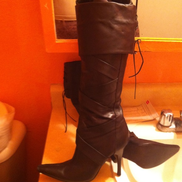 Black boots