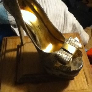 Leopard print gold heels