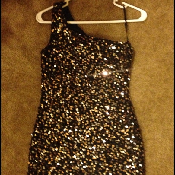 Forever 21 Dresses & Skirts - Party dress!