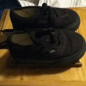 Black toddler vans