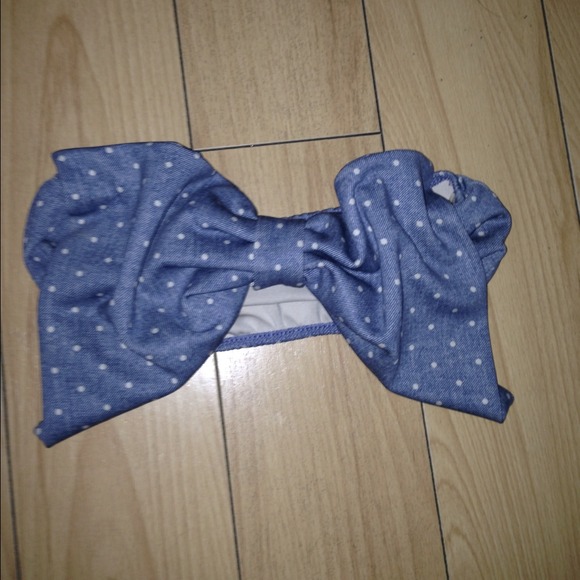 Tops - ❌SOLD❌Denim blue polka dot bow bandeau